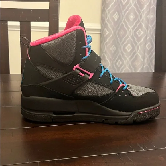 Nike Air Jordan Flight 45 TRK Trek Shoes Sneakers Boots 467956 008 Girls Youth 6 - Picture 4 of 16